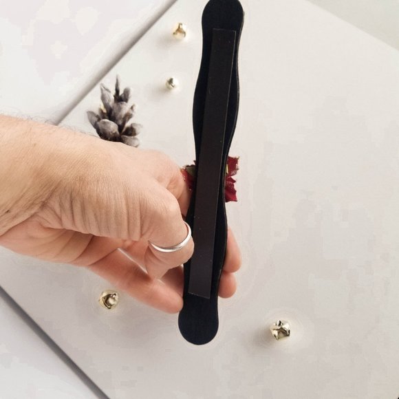 Magnet Red poinsettia Handmade painted - Picture 9 of 10